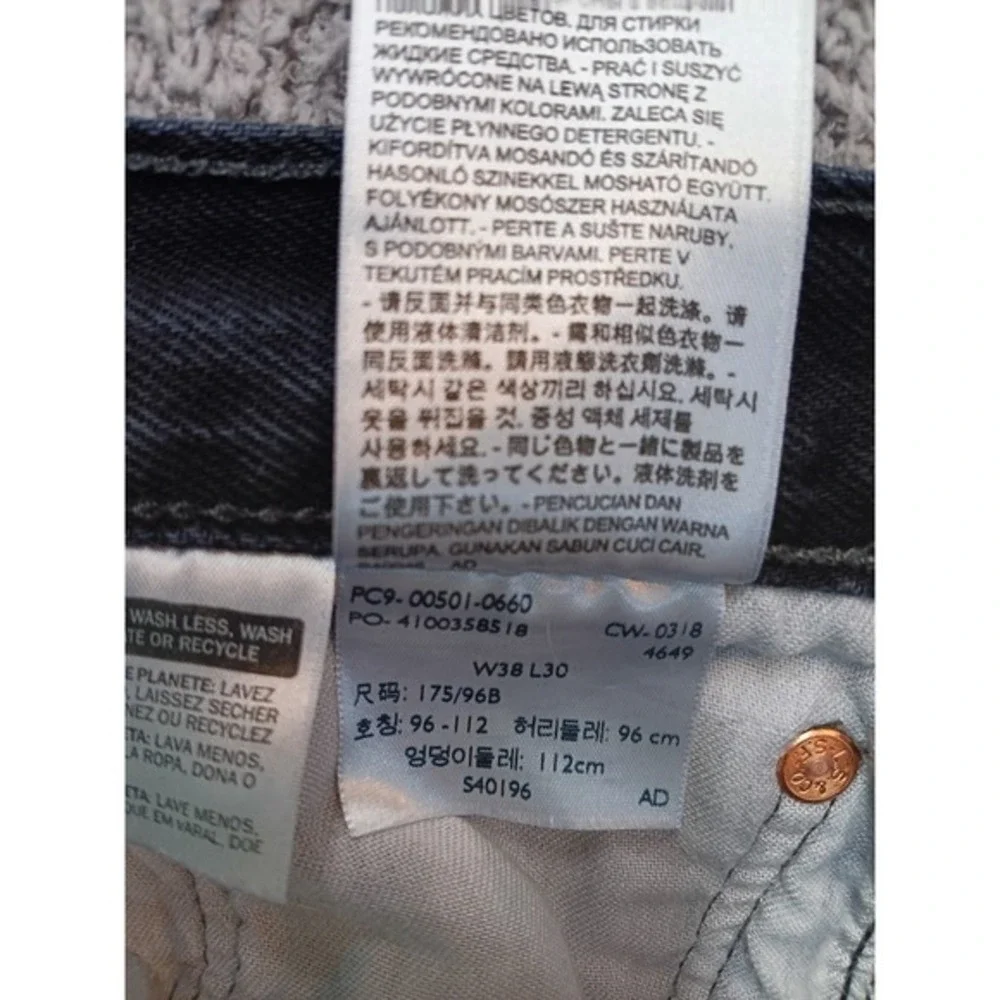 Levi's 501 Original Fit Men's W38 L30 Black‎ Denim Jeans Button Fly Straight Leg